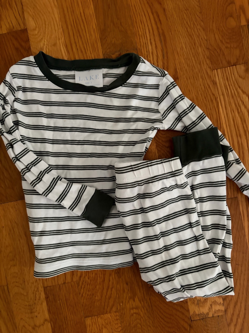 Lake pajamas set Striped hunter green 3t